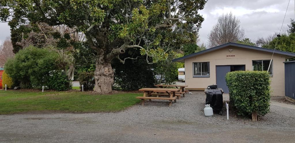 Spring Creek Holiday Park - Resim 36