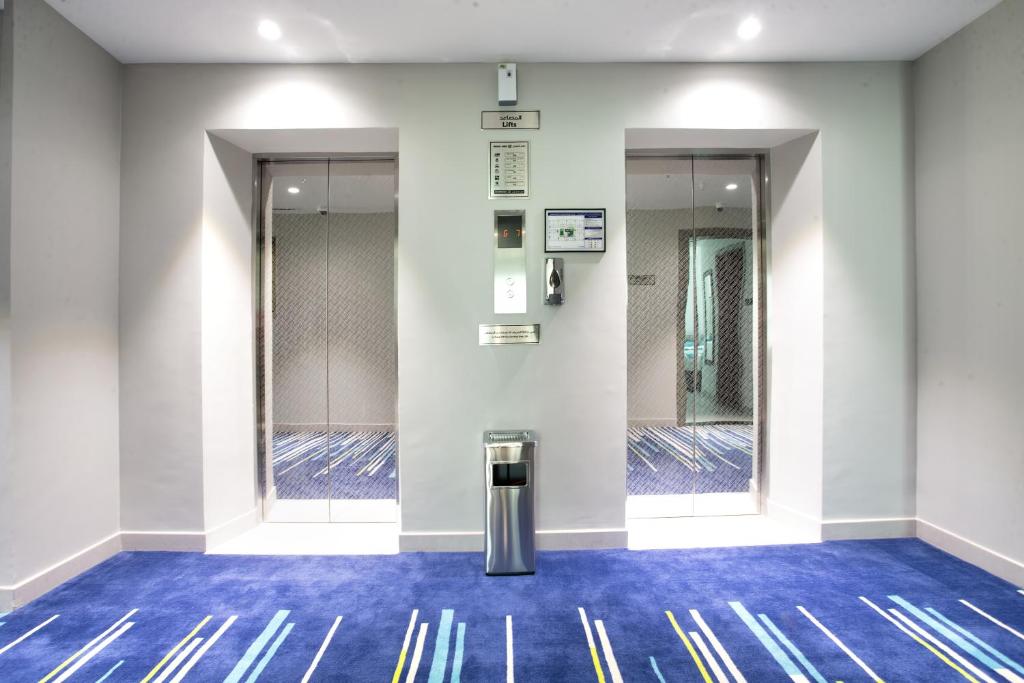 City Avenue Al Reqqa Hotel - Resim 39