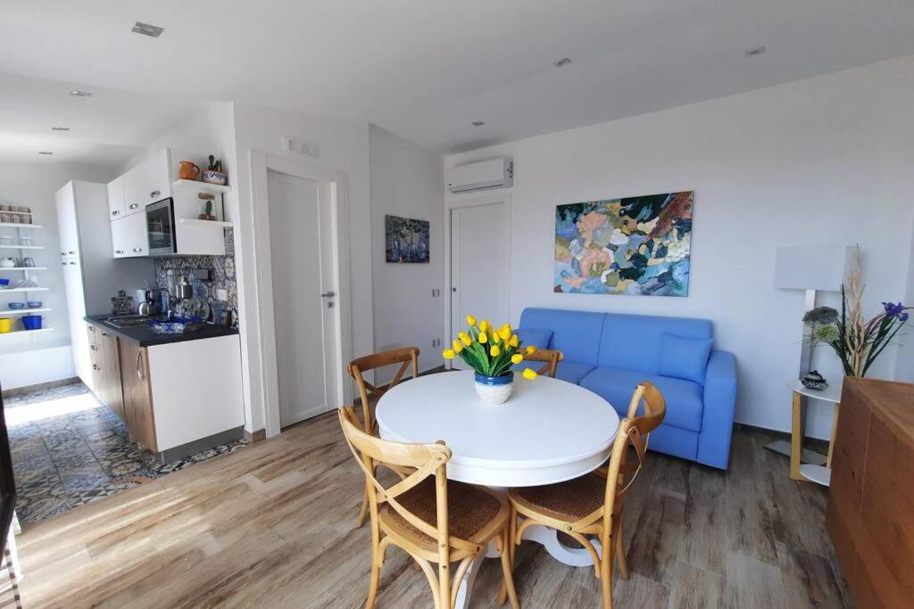 Casa Carla al Duomo - Two-Bedroom Apartment