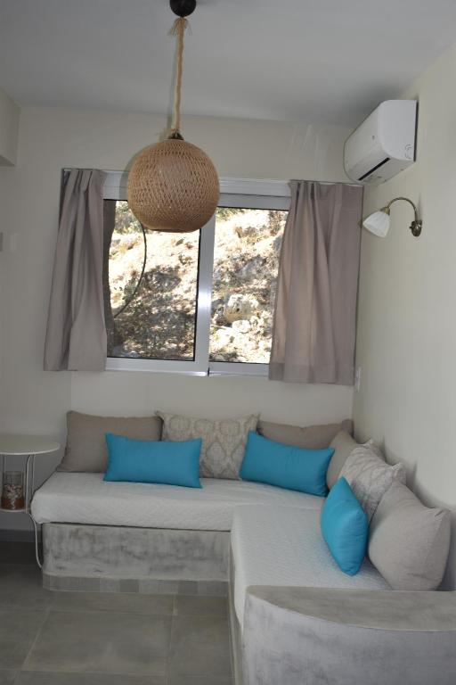 Posedenie v ubytovaní Voukelari Rooms