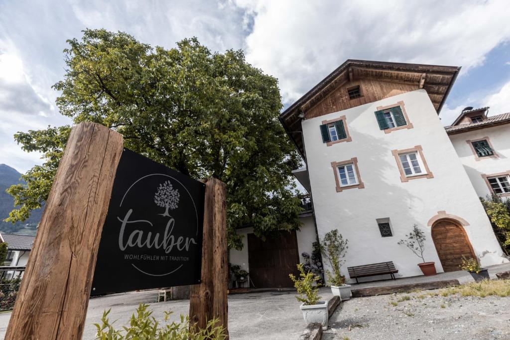 Budova, v ktorej sa penzión/hostinec nachádza