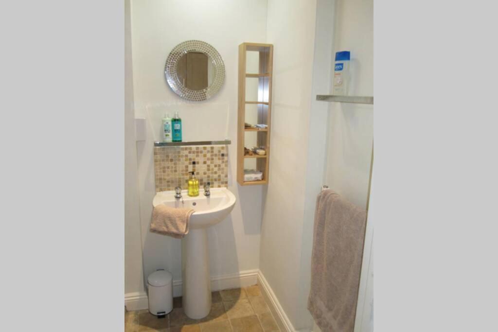 Spire View Apartment - Appartement 1 Chambre