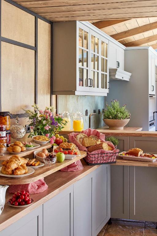 IALNA Boutique Hotel - Resim 21