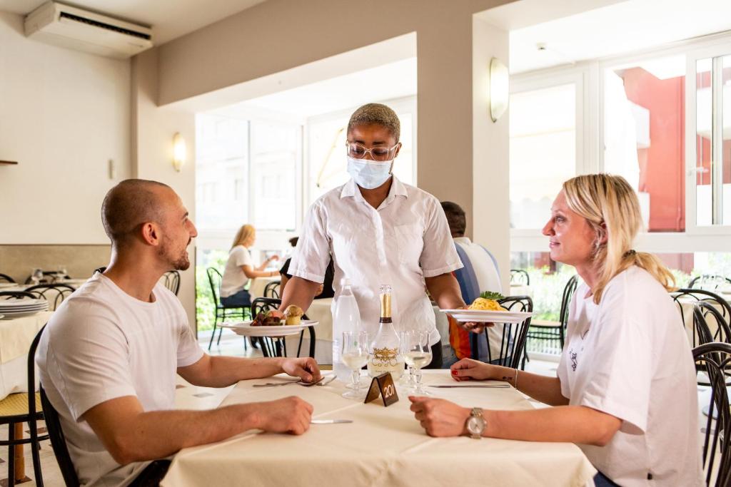 Hotel Christian Ideale Per Famiglie - Resim 43