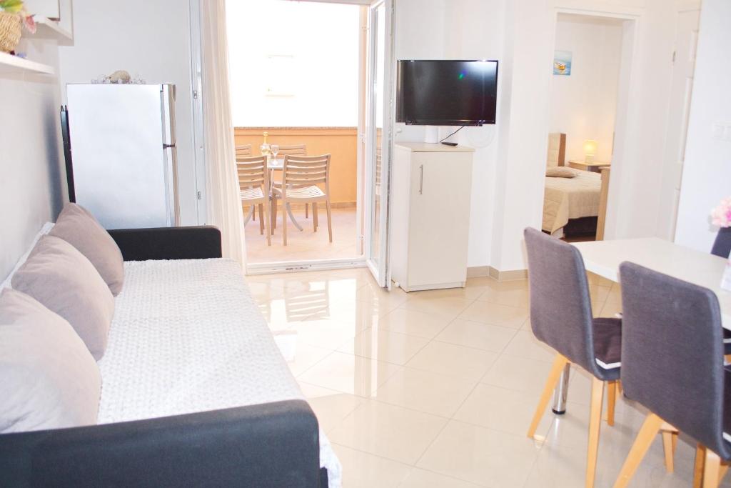Fotografie z fotogalerie ubytování Apartment Summer Love Tena v Novalji