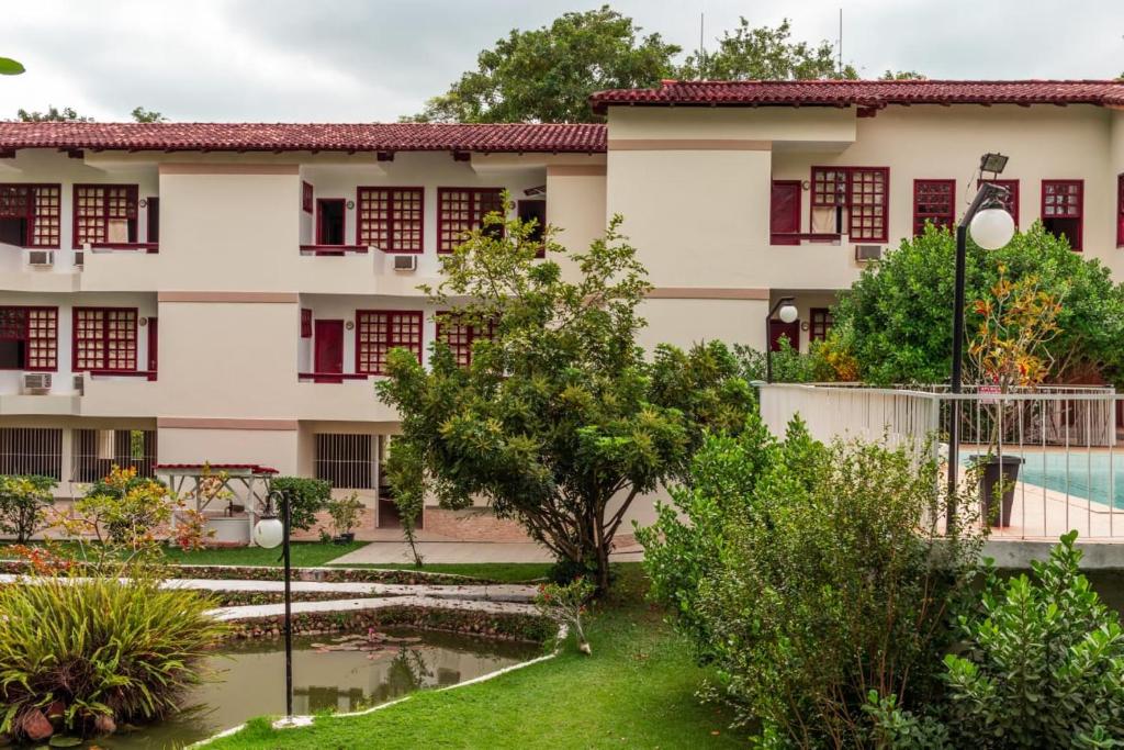  Hotel 3 Pontões