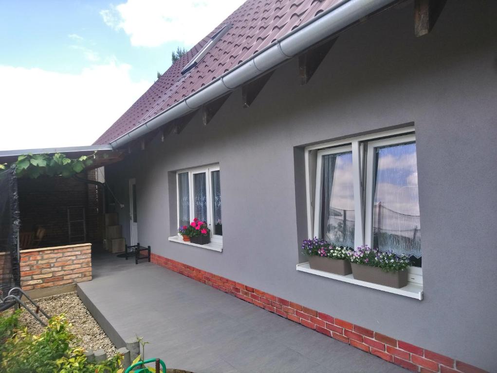Budova, kde se prázdninový dům nachází