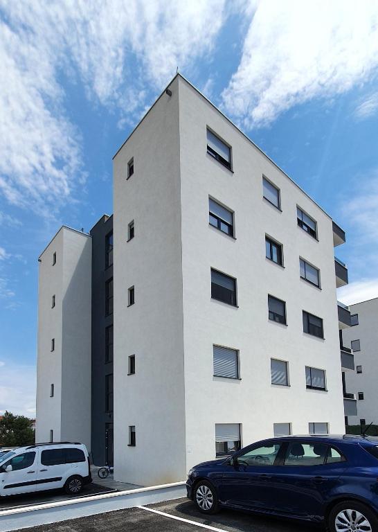 Budova, v ktorej sa apartmán nachádza