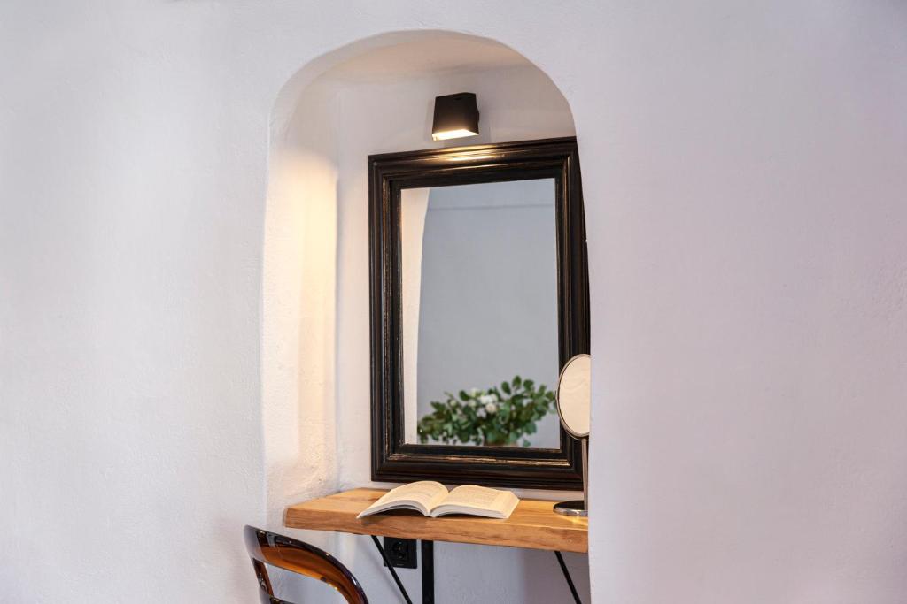 Foto Oias asuva majutusasutuse Pearl of Caldera Oia - Boutique Hotel by Pearl Hotel Collection galeriist