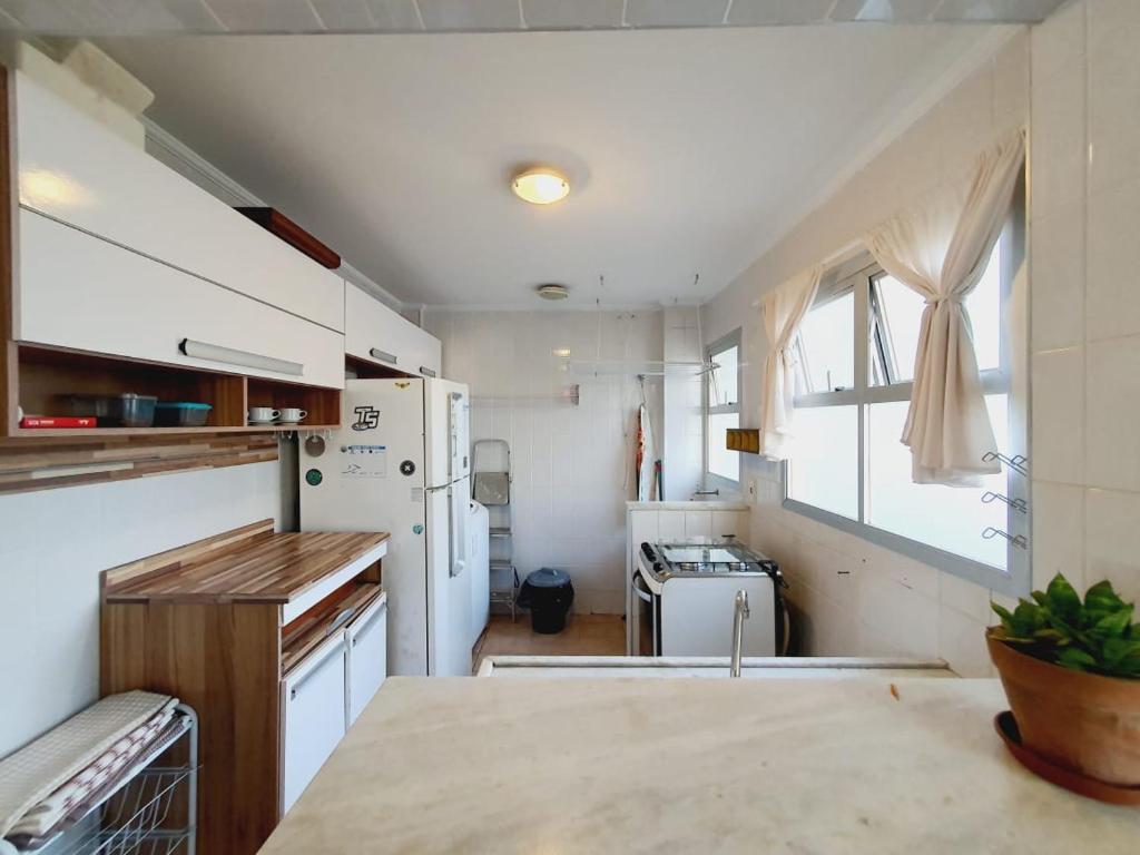  Apto Tranquilo Muito Ventilado