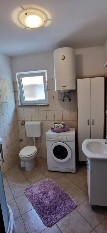 Koupelna v ubytování Apartments Zdenka