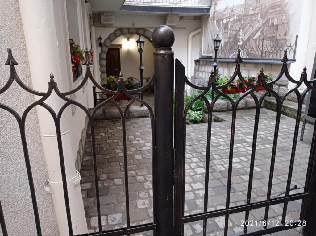Fotografie z fotogalerie ubytování RynOK 25 Modern Lviv Center ve Lvově