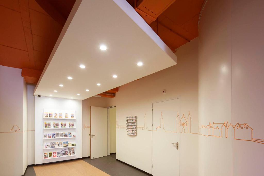 easyHotel The Hague City Centre - Resim 28