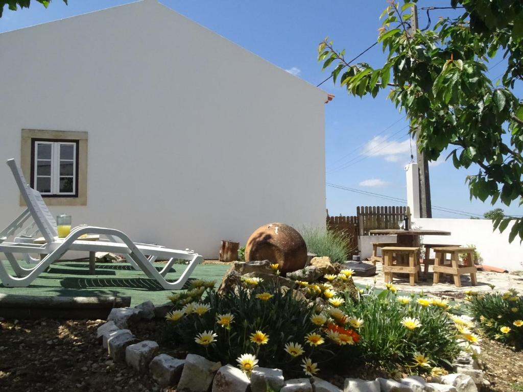 Fotografie z fotogalerie ubytování Casa Do Avô In Montejunto v destinaci Cadaval