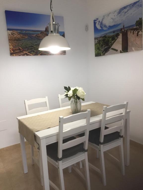 Fotografia z galérie ubytovania APARTAMENTO LAS PALMERILLAS-RESIDENCIAL TORREQUEBRADA v destinácii Roquetas de Mar