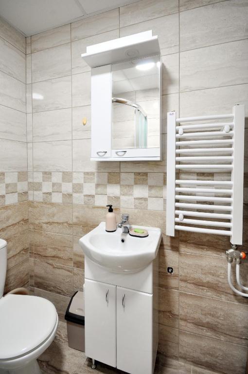 Koupelna v ubytování Apartman Lora