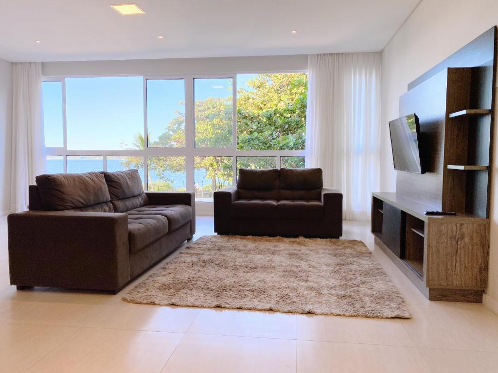  Casa Armação frente mar