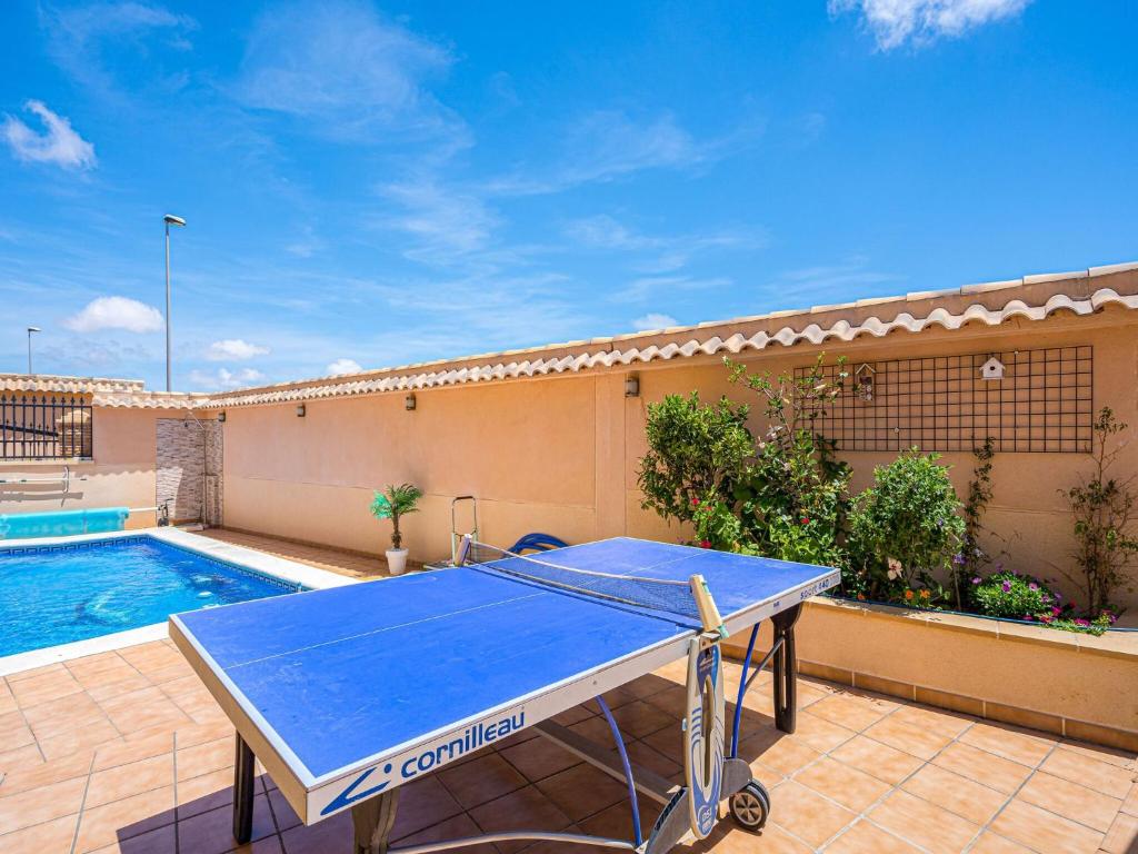 Bazén v ubytování Casa vacanze a Orihuela con giardino nebo v jeho okolí
