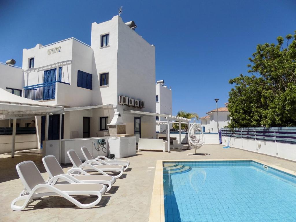 Olive Tree Villa - Protaras