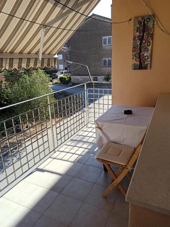 Balkón nebo terasa v ubytování Tonka