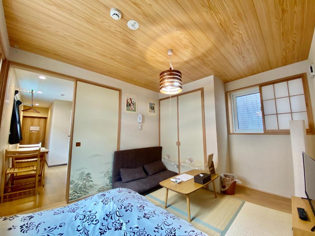 Posezení v ubytování Hotel EL Shinjuku 6
