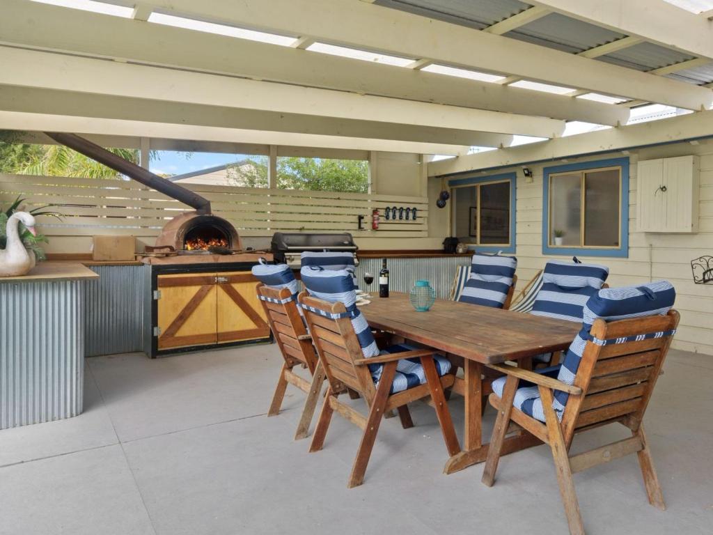 Gallery image of 23 Heathcote Street in Normanville