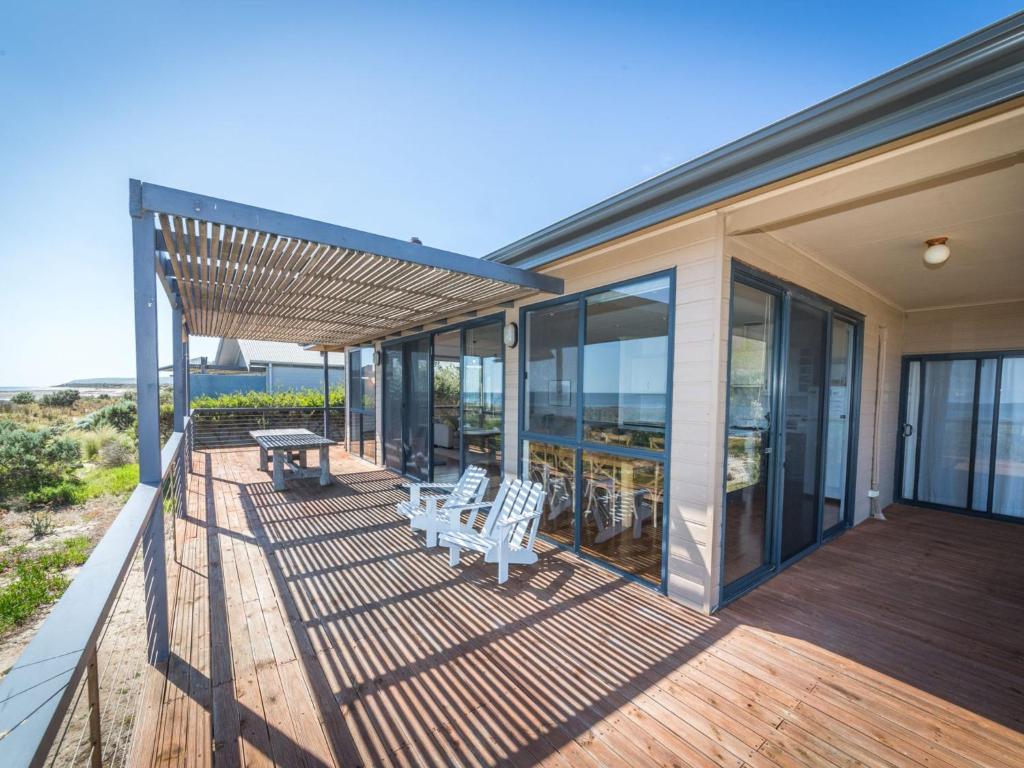 20 Lady Bay Road, Normanville (updated prices 2024)