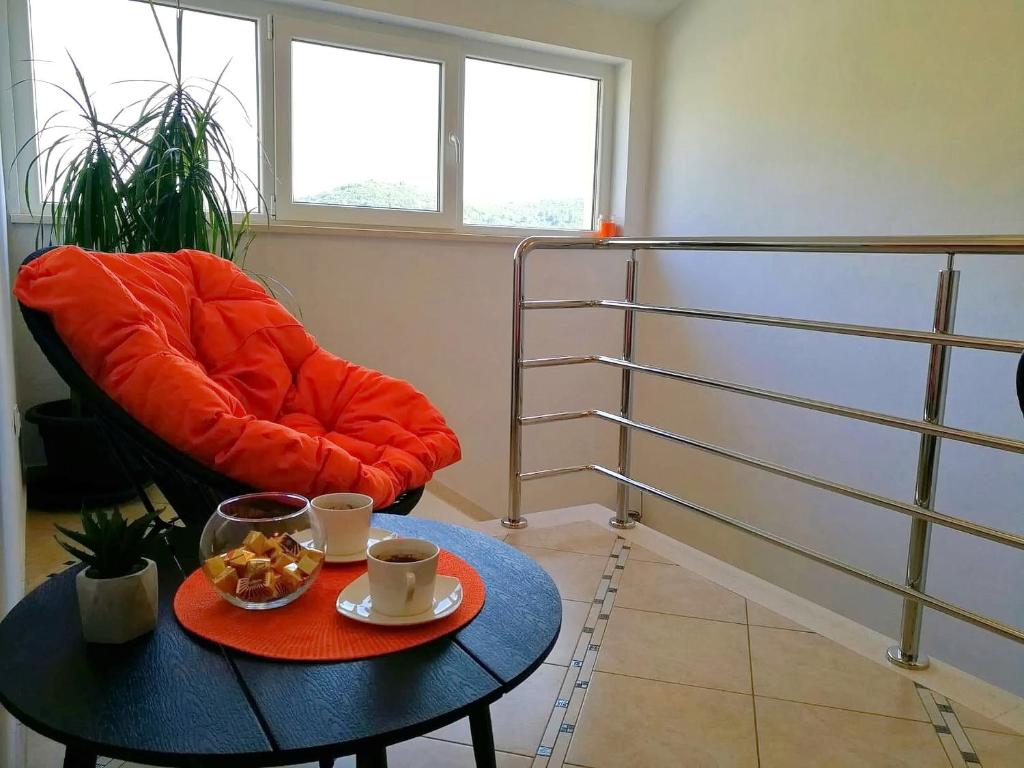 Apartments Kola - Two-Bedroom Apartment With Balcony And Sea View