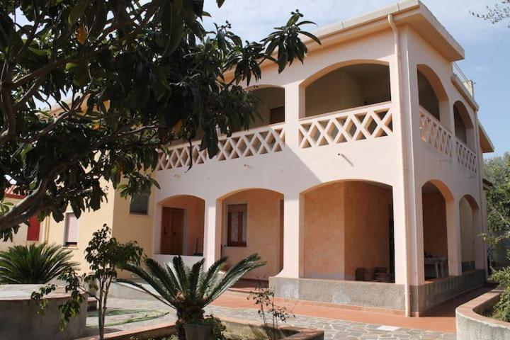 Manunta Holiday House a Cala Liberotto - Casa vacanze