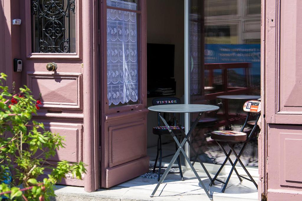 Garage, 2 chambres, balnéo, 2 SDB, 2WC, vue sur les monuments - 11