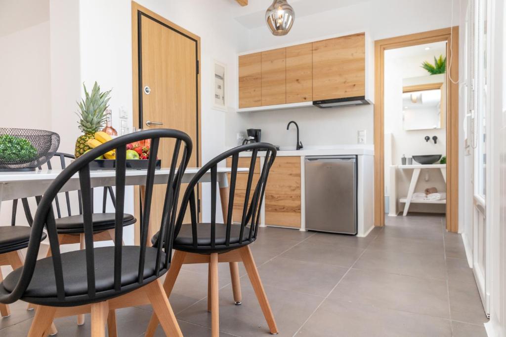 Naxos DownTown Apartments & Suites - 11