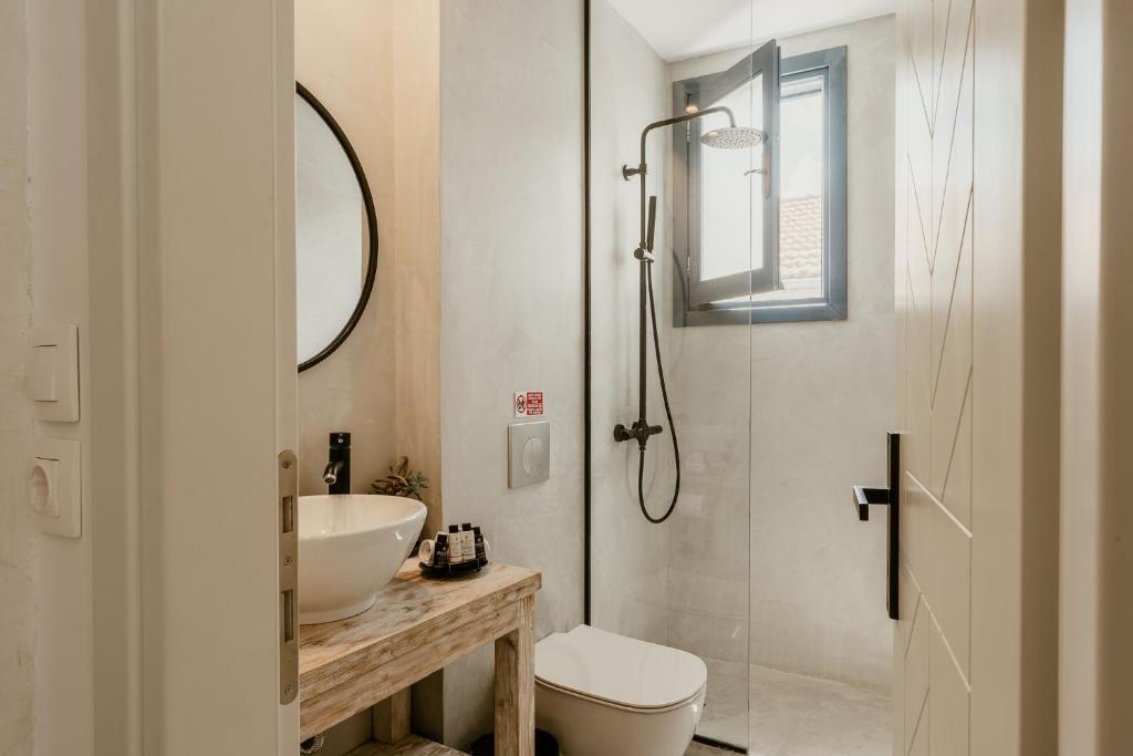 Koupelna v ubytování BOĒM Boutique Hotel Lefkada