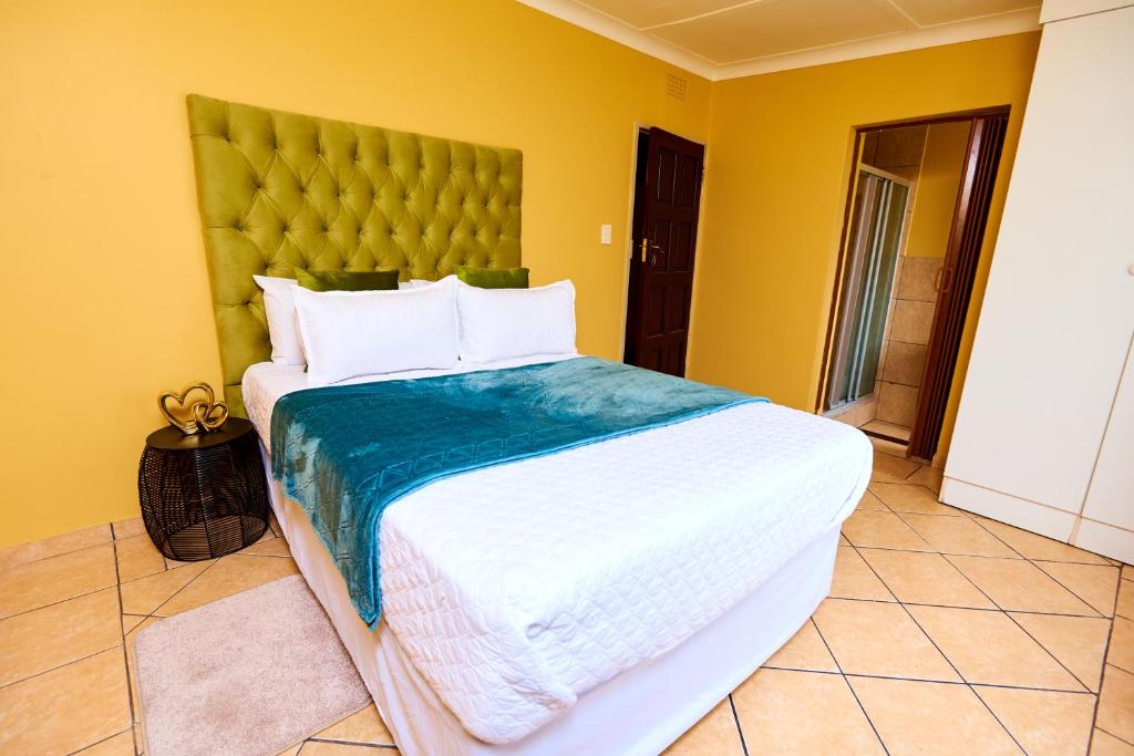 Premium Lodge Aston Manor, Kempton Park, South Africa