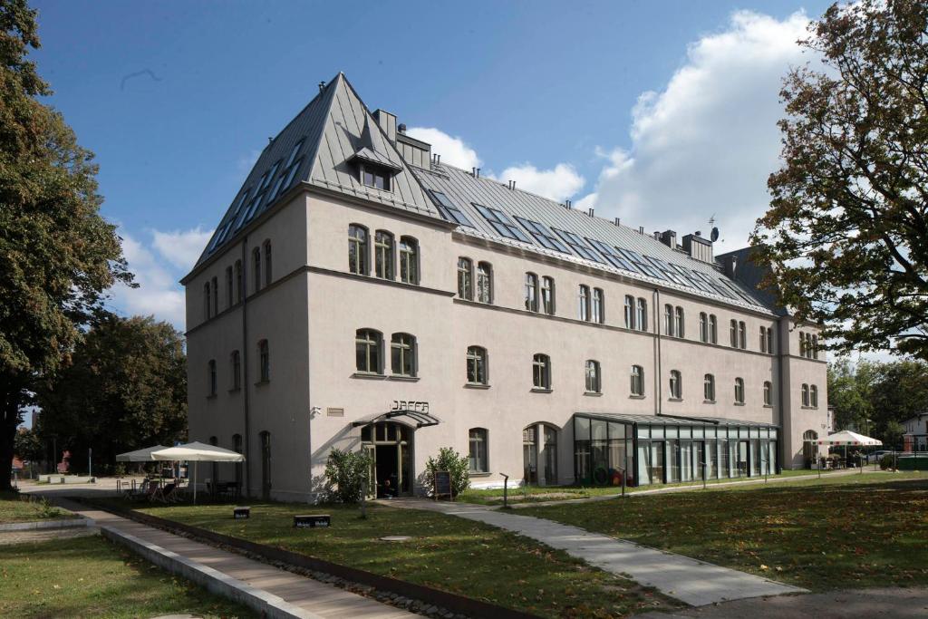 Lofty Kampus Garnizon - Resim 41