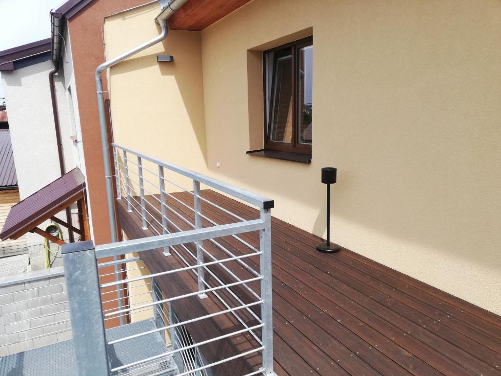 Balkon lub taras w obiekcie Apartmány pod Pajrekem
