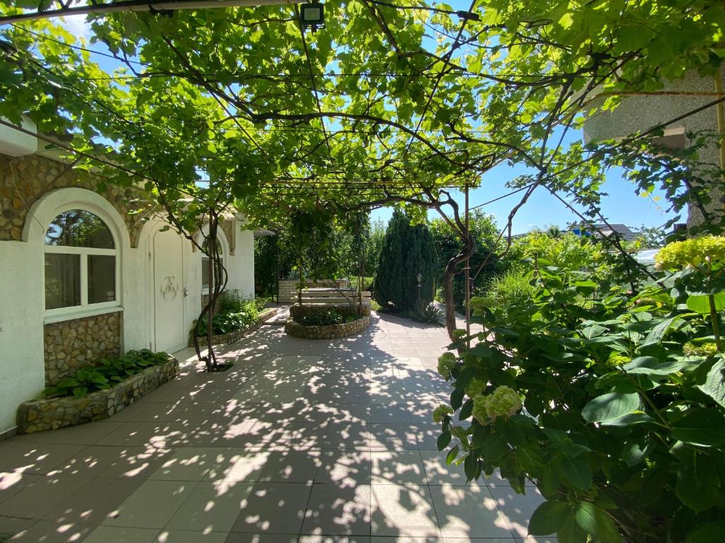 дома краснодарский край сенной. поселок сенной. ятвез, улица сельская, дом 1. дома краснодарский край сенной. вышестеблиевская береговая 45.