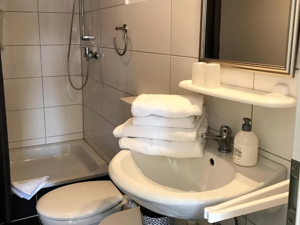 Haus am Burggraben - Triple Room With Shower