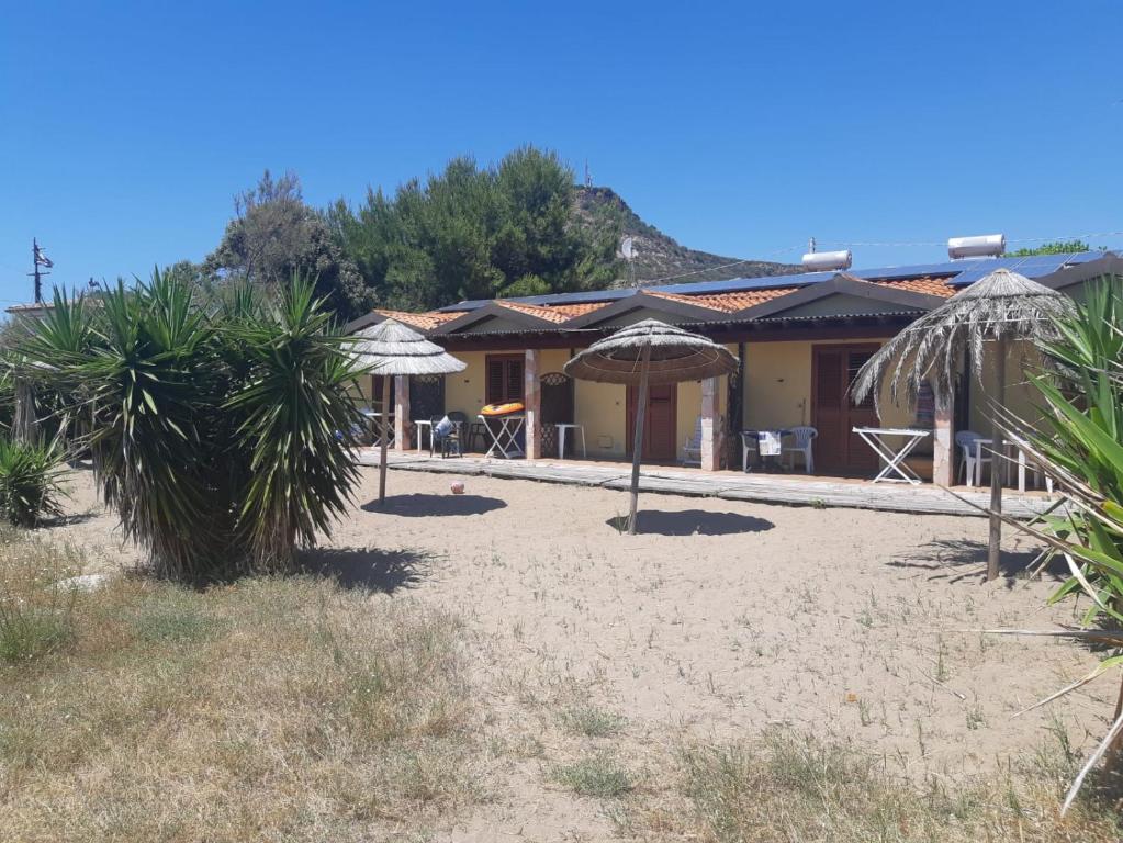Case Vacanze CostaCorallo Bosa Marina - Housity