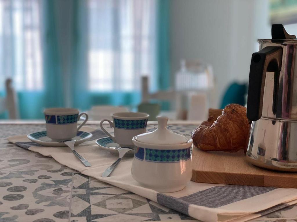 Príslušenstvo na prípravu kávy alebo čaju v ubytovaní Apartamento Pepote