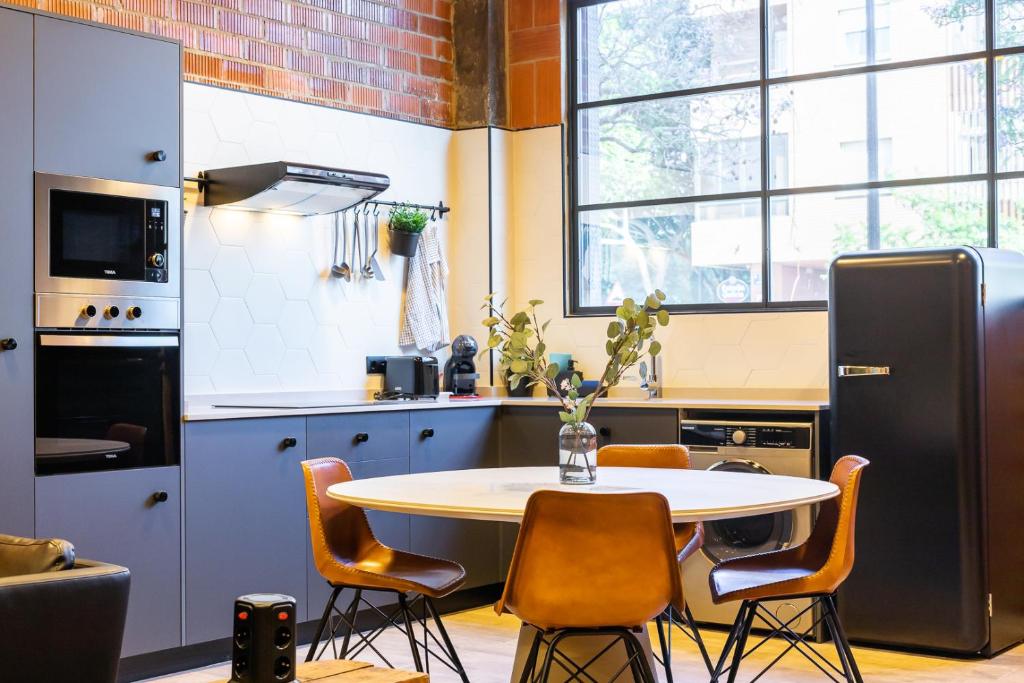 Kuchyň nebo kuchyňský kout v ubytování ART LOFTS Valencia by Benisur