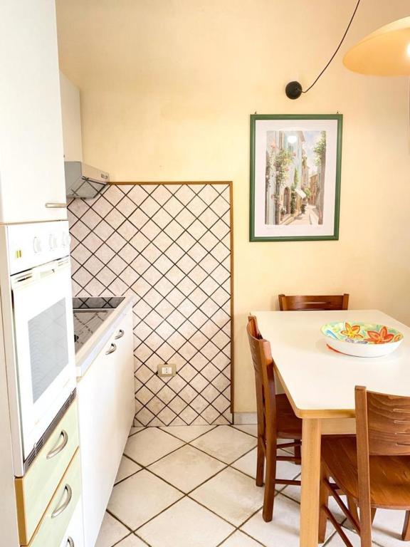 Kuchyň nebo kuchyňský kout v ubytování Tramonti Residence
