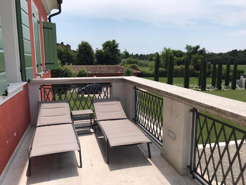Balkon lub taras w obiekcie Villa San Pietro
