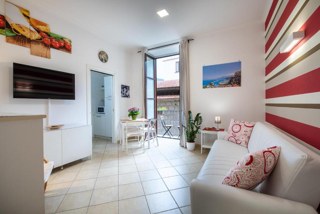 Sami Guest House - Housity