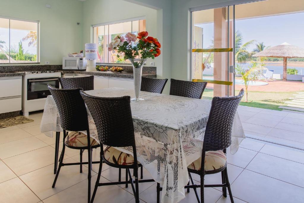  Casa com Wi-Fi e lazer completo em Carlopolis PR