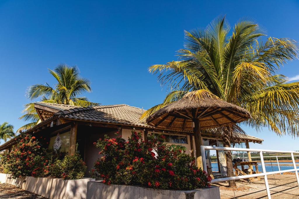  Casa com Wi-Fi e lazer completo em Carlopolis PR