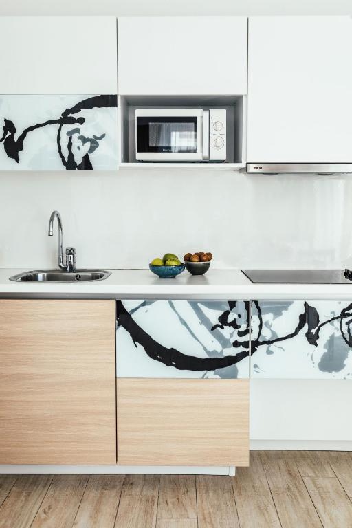 City Beach Makarska - 11