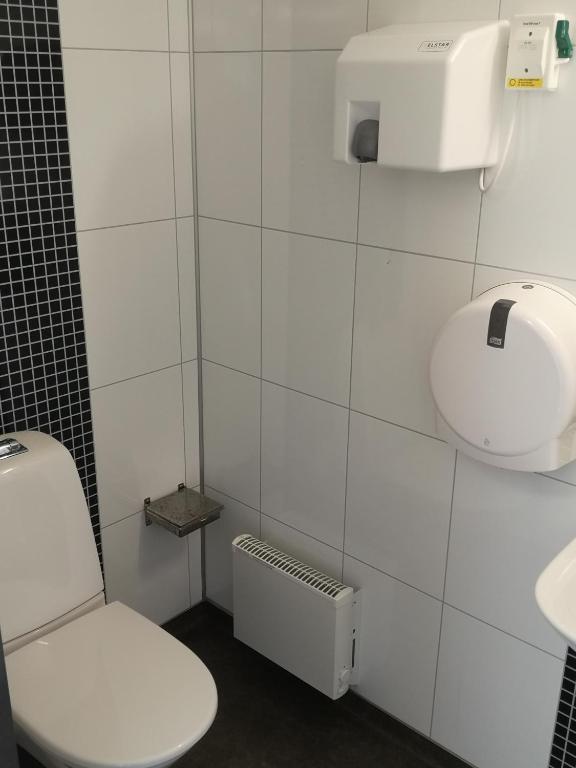Koupelna v ubytování Trysunda Vandrarhem & Skärgårdscafé