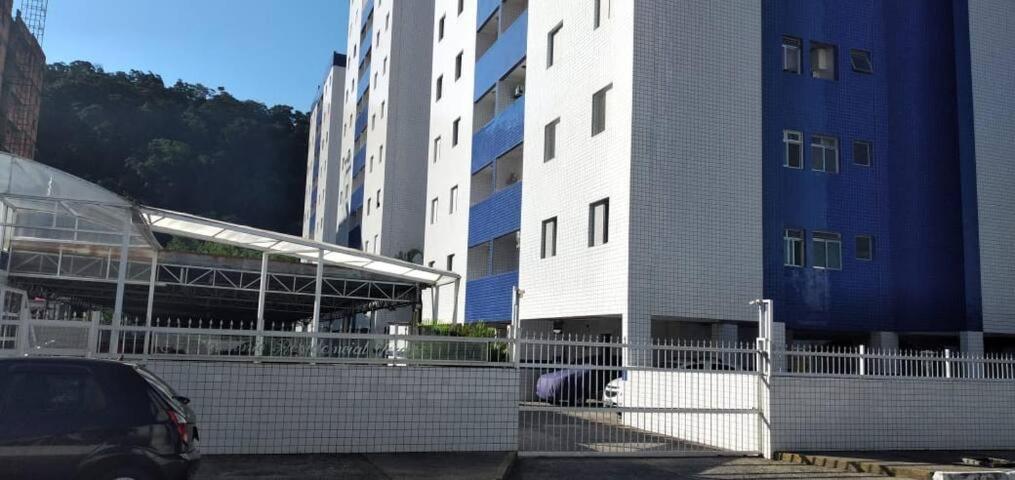  Apartamento encantador a 7 quadras da praia