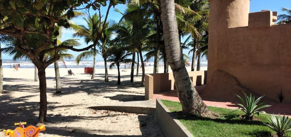  Apartamento encantador a 7 quadras da praia