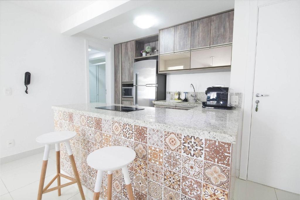  Apartamento funcional e equipado no In Mare Bali por Carpediem